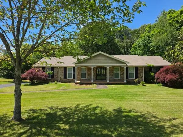 918 Shellie Drive, Clarksville, TN 37043