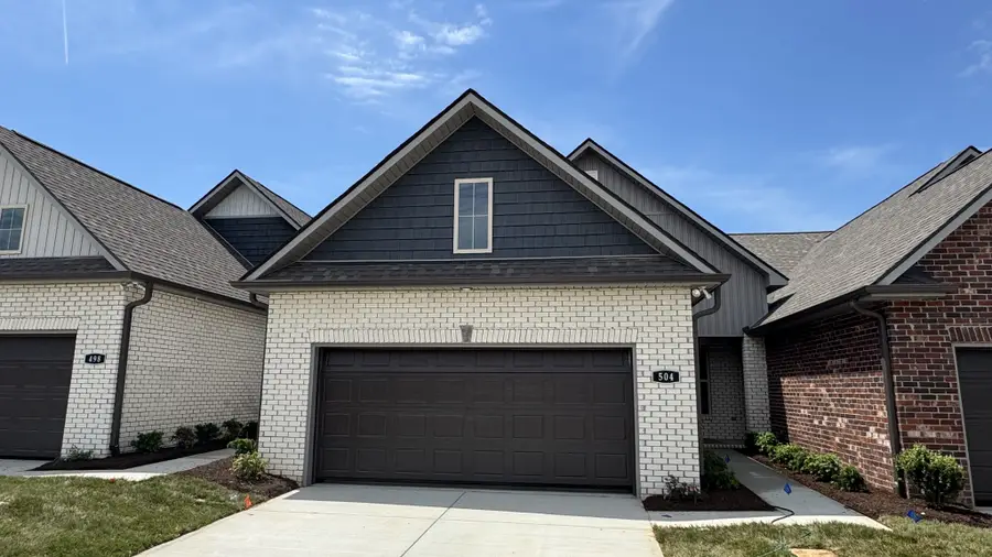 504 W Foxrun, Springfield, TN 37172 - #2