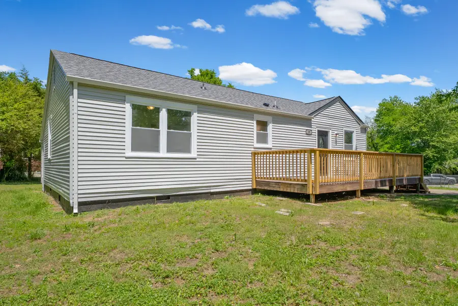 19 Chestnut Dr, Clarksville, TN 37042 - #3