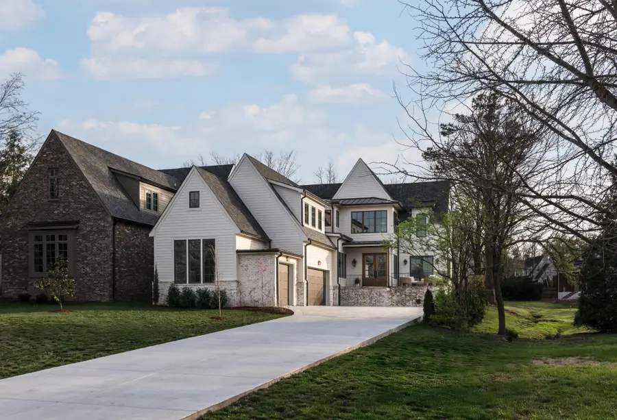 1133 Lipscomb Dr, Nashville, TN 37204 - #2
