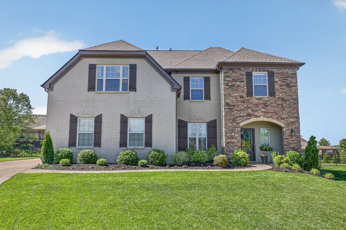 227 Riding Club Ct, Gallatin, TN 37066 - #1