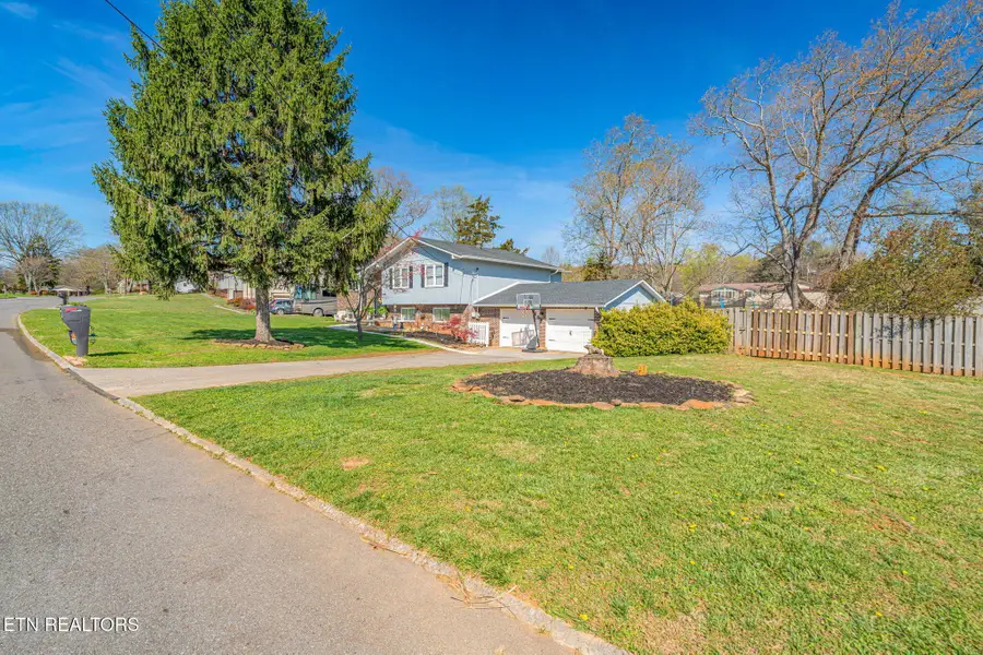 7301 Dunsten Drive, Knoxville, TN 37931 - #3