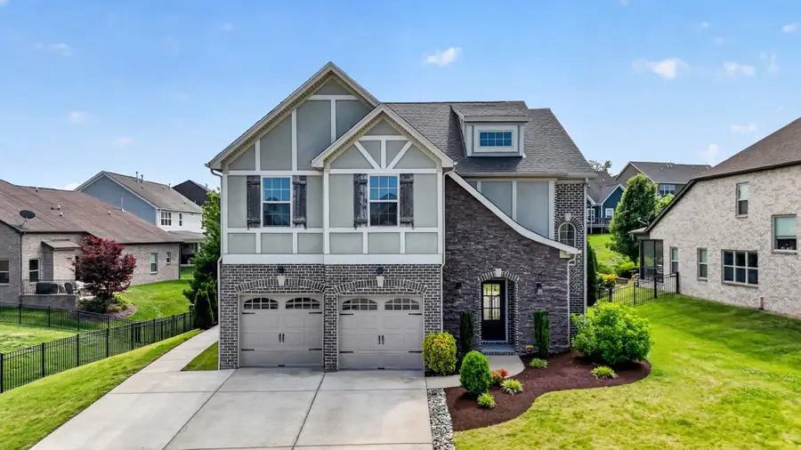 2307 Stockwood Trl, Thompsons Station, TN 37179 - #2