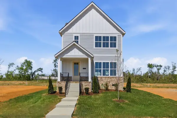 1813 Flatwaters St, Spring Hill, TN 37174