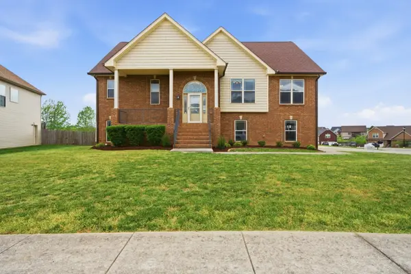 1700 Winterhaven Ct, Clarksville, TN 37042