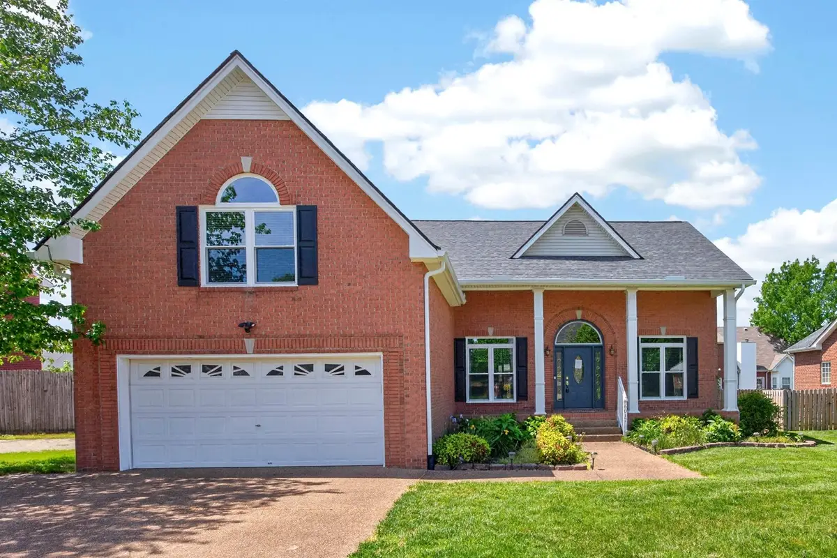 6017 Indian Ridge Blvd, White House, TN 37188 - #1