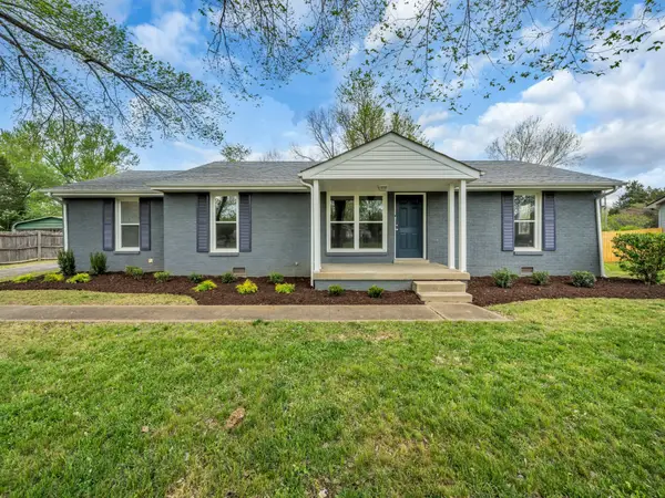9 Donelson Dr, Clarksville, TN 37042