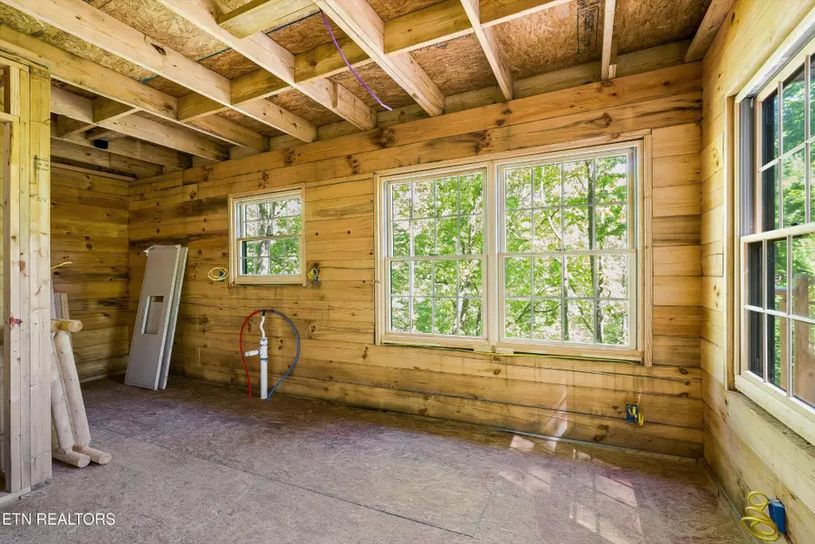 983 Stans Rd, Gatlinburg, TN 37738 - #3