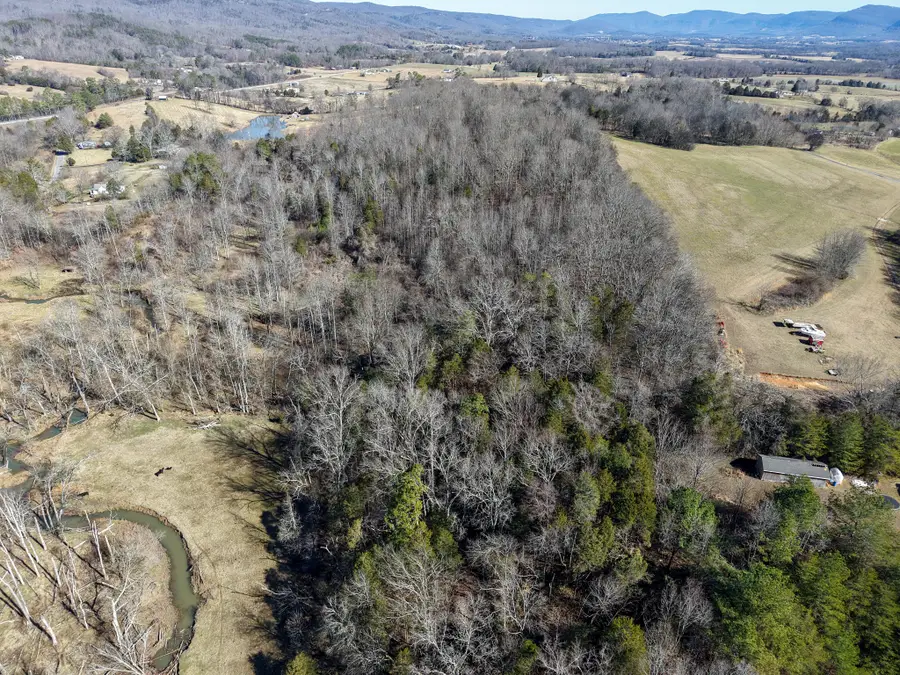 15634 Old State Highway 28, Pikeville, TN 37367 - #2