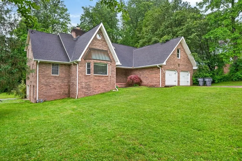 866 Pen Oak Dr, Cookeville, TN 38501 - #1