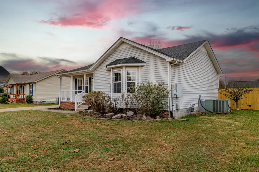 2403 Willow Dr, Murfreesboro, TN 37127 - #2