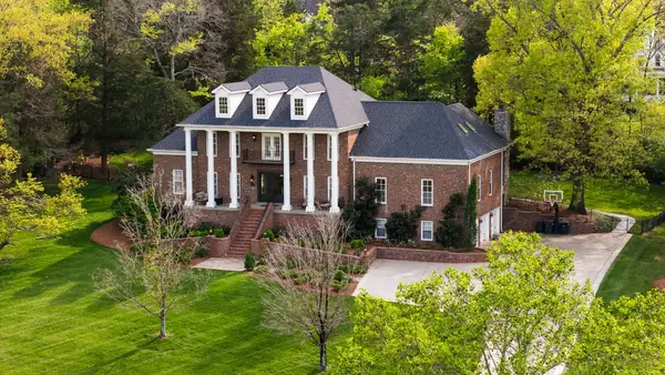 524 Dekemont Ln, Brentwood, TN 37027