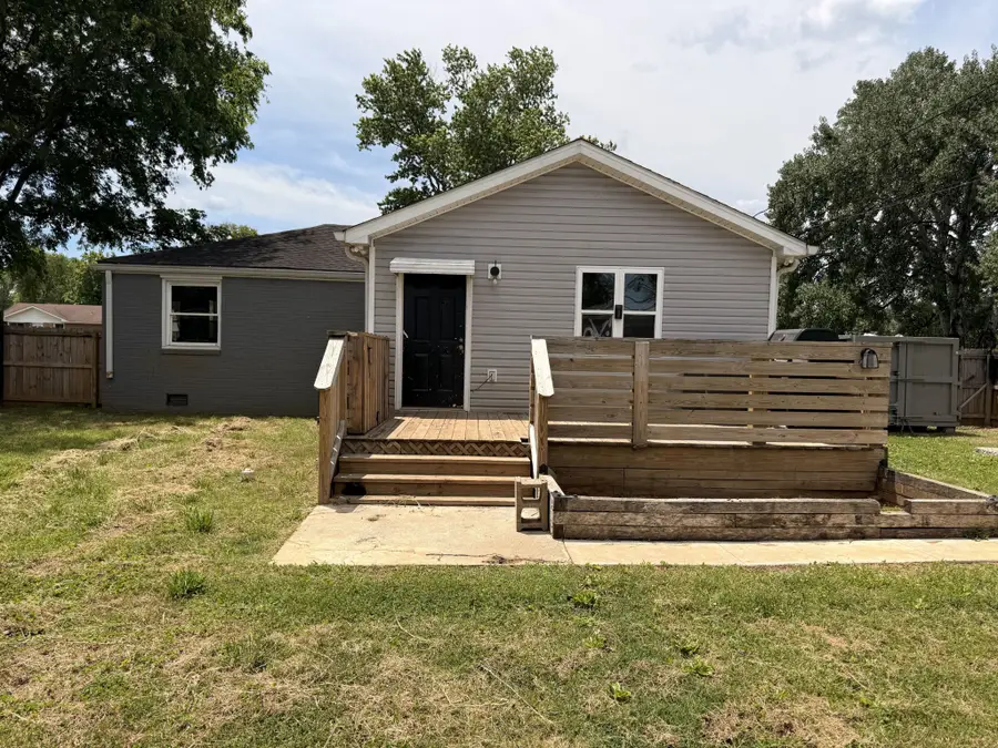 321 Breckinridge Dr, Smyrna, TN 37167 - #2