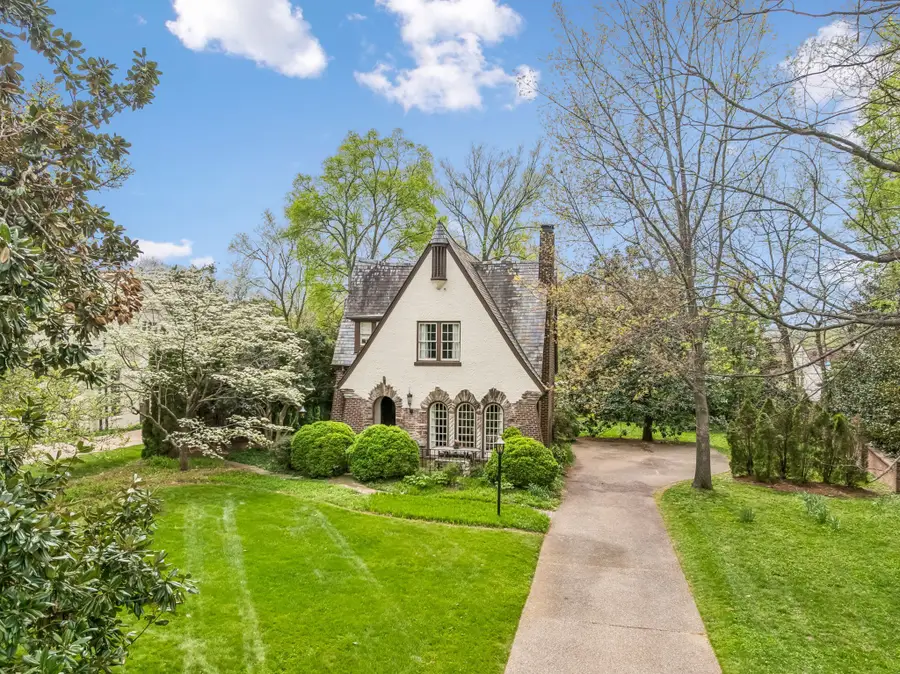 219 Deer Park Cir, Nashville, TN 37205 - #3