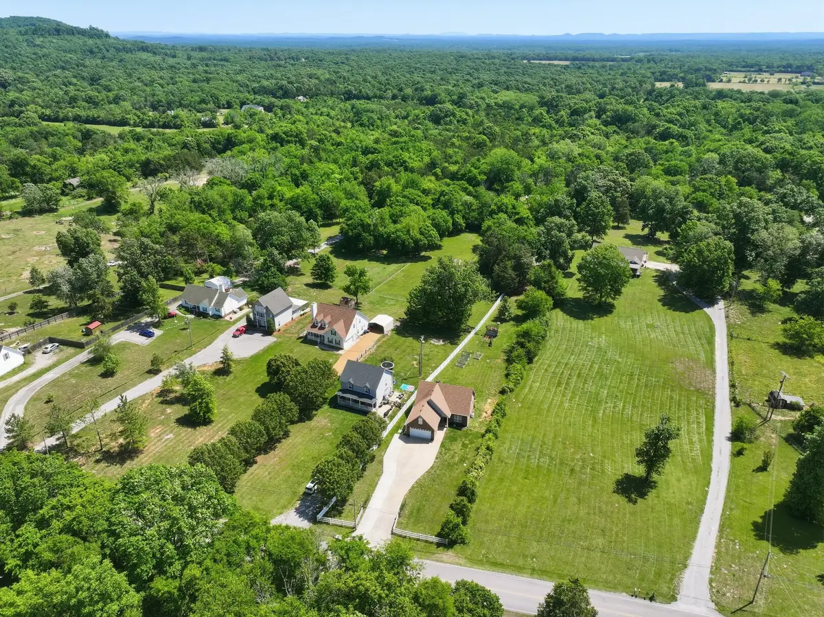 13535 Versailles Rd, Rockvale, TN 37153 - #1