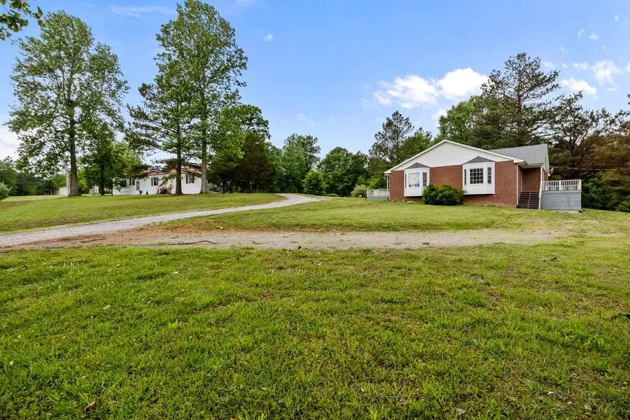 4131 Highway 48 N, Charlotte, TN 37036 - #2