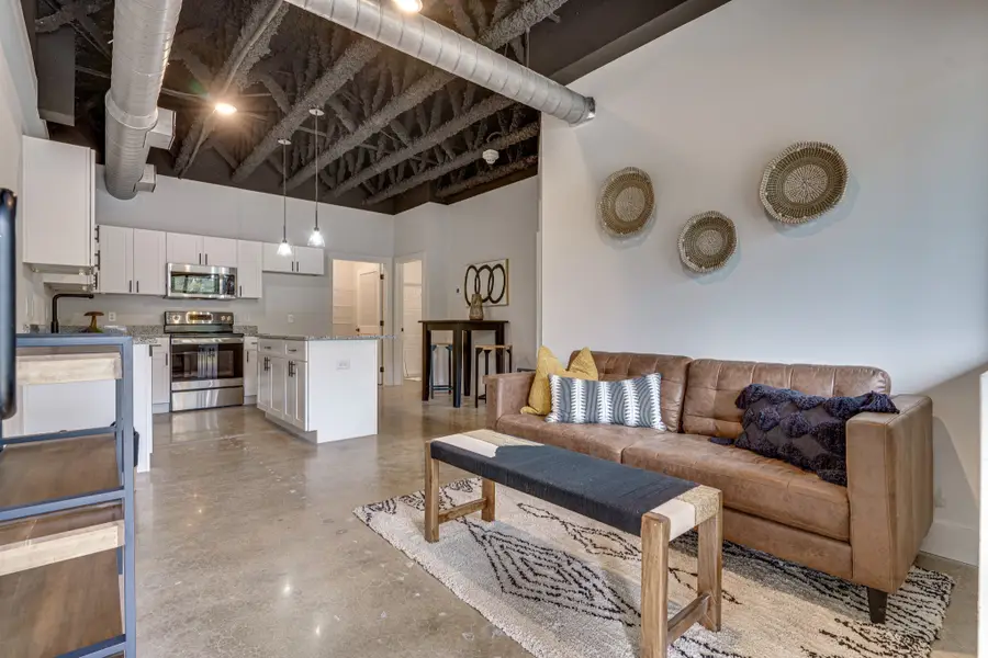 295 Plus Park Blvd #113, Nashville, TN 37217 - #2