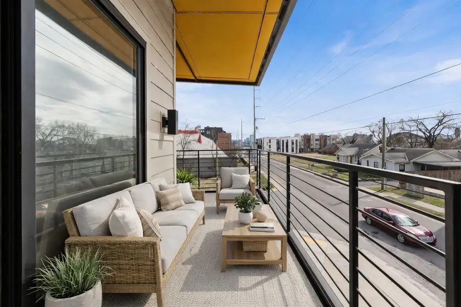 2704 Clifton Ave #203, Nashville, TN 37209 - #2