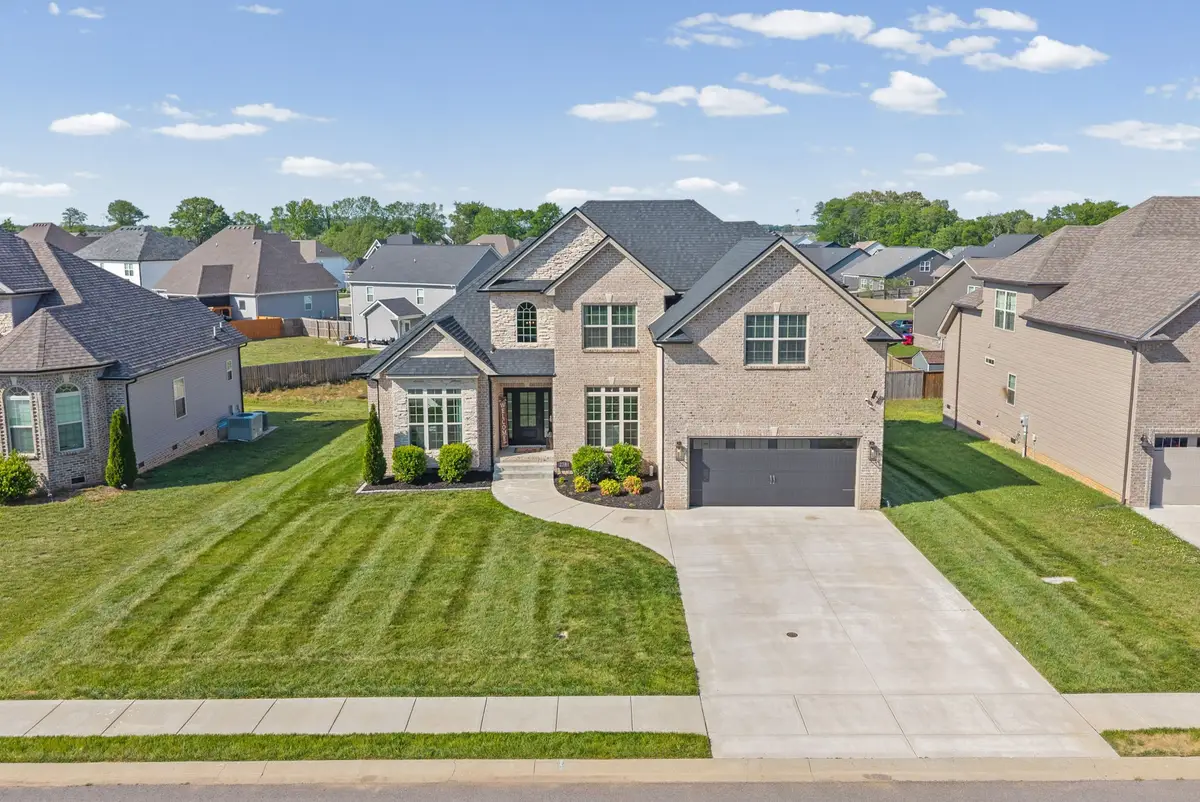 238 Cotoneaster Ln, Clarksville, TN 37043 - #1