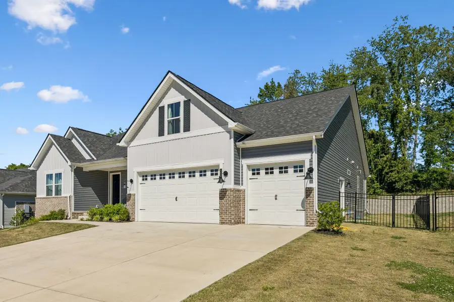 3020 Fernwood Ln, Columbia, TN 38401 - #2
