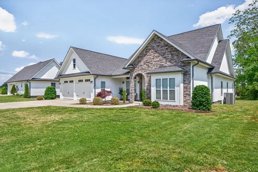 1360 Bilbrey Ave, Cookeville, TN 38501 - #3