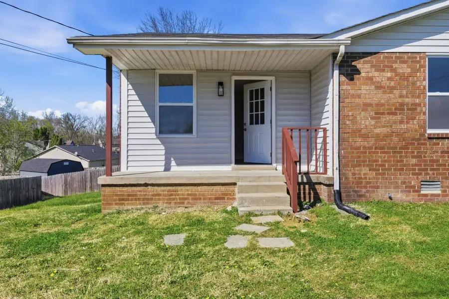1302 Bellshire Terrace Dr, Nashville, TN 37207 - #2