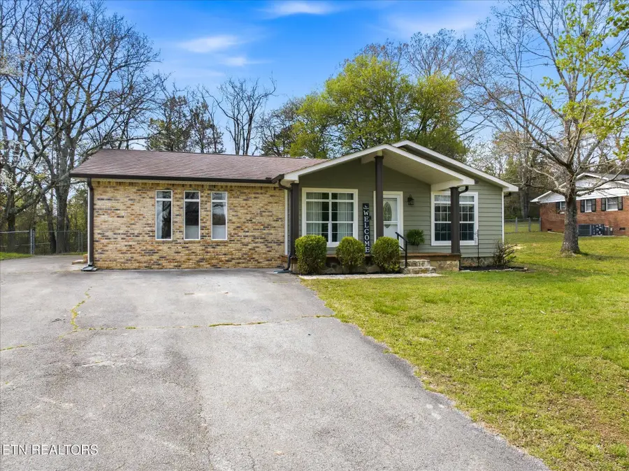 169 Boyd St, Dayton, TN 37321 - #2