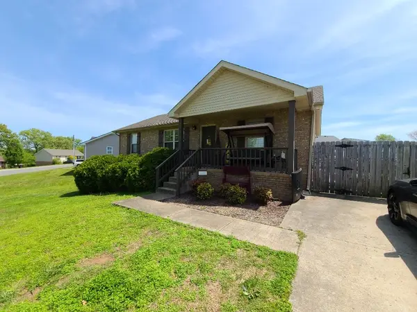 1319 Chucker Dr, Clarksville, TN 37042