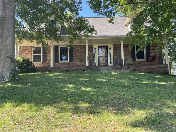 1261 Cottonwood Dr, Clarksville, TN 37040