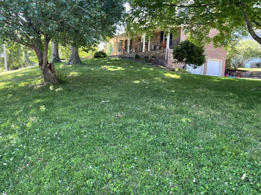 1261 Cottonwood Dr, Clarksville, TN 37040 - #3