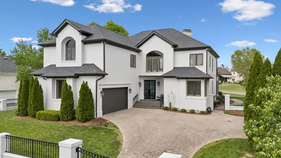 5018 Country Club Dr, Brentwood, TN 37027 - #2