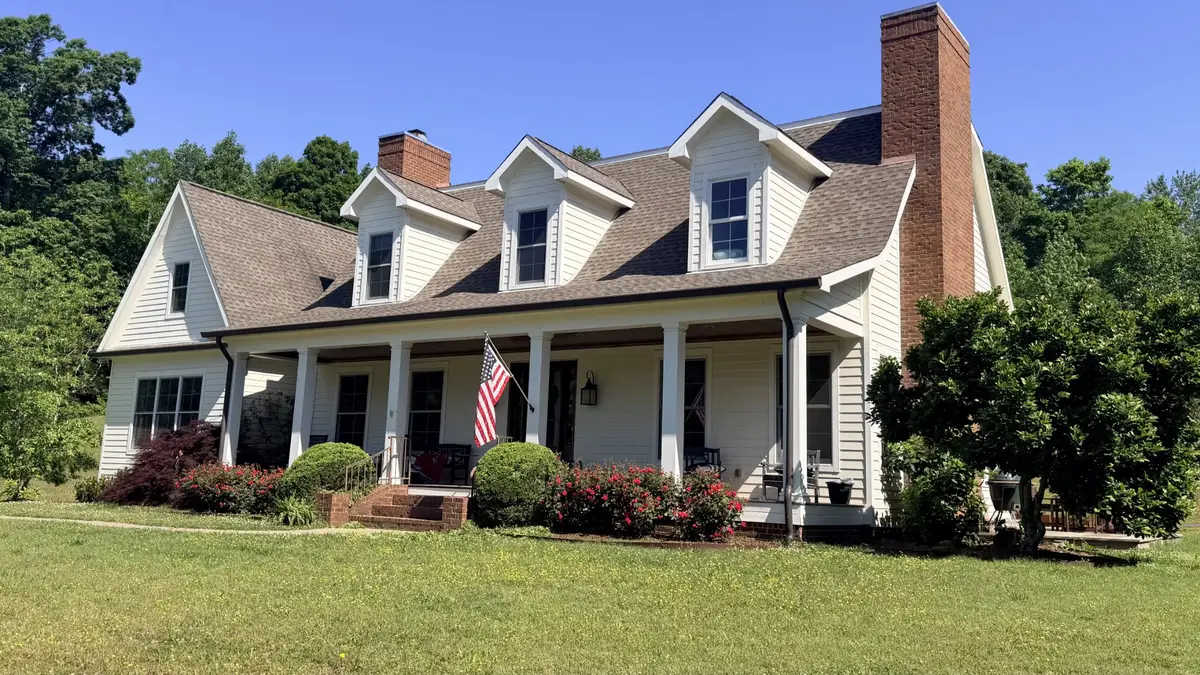 8706 Poplar Creek Rd, Nashville, TN 37221 - #1
