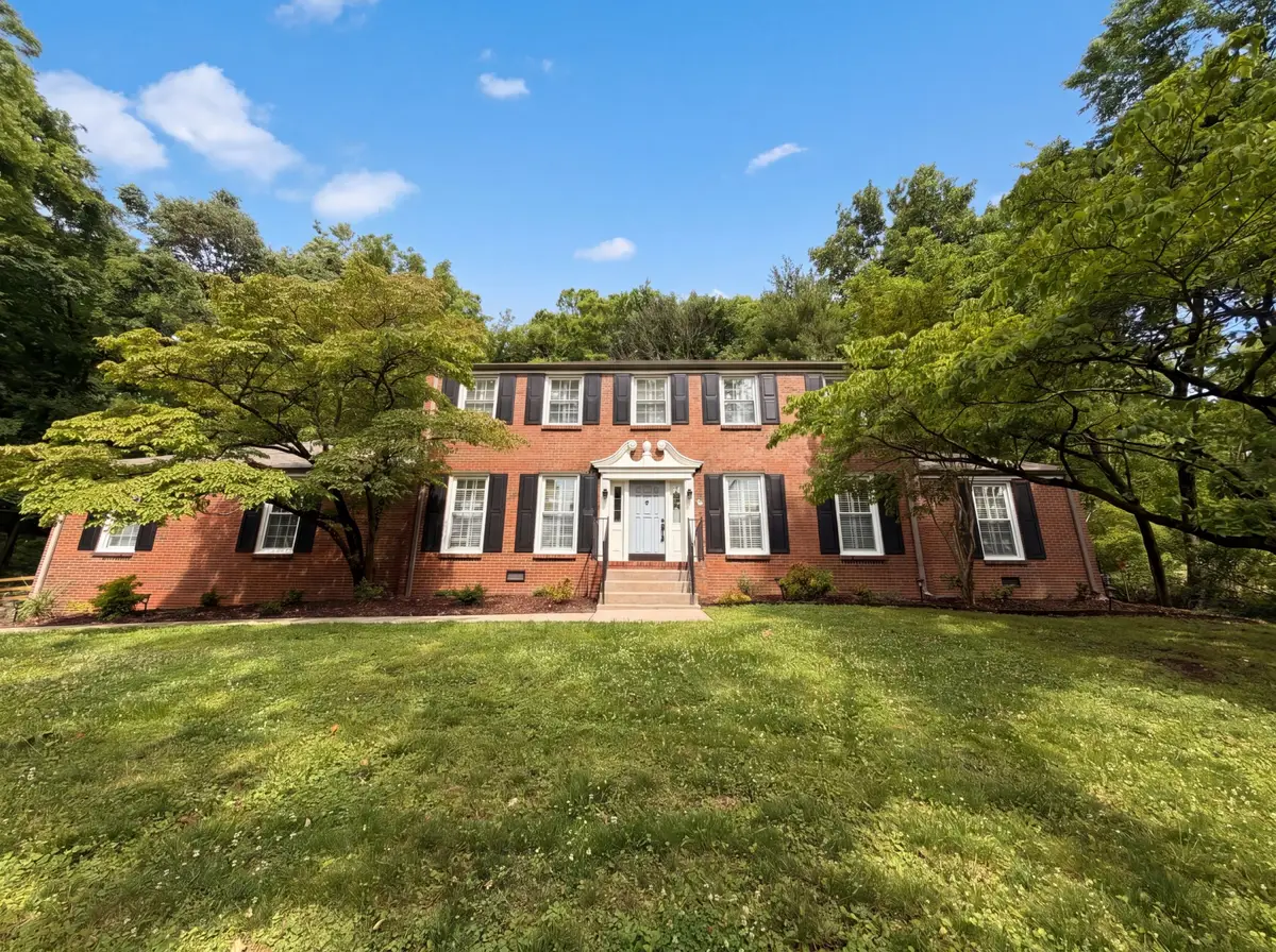 5416 Forest Acres Dr, Nashville, TN 37220 - #1