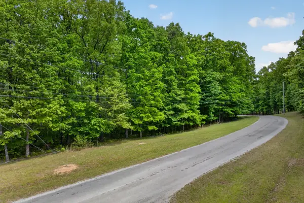 0 Crest Rd, Monterey, TN 38574