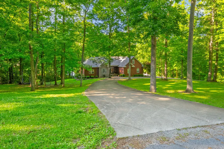 118 Periwinkle Hill Rd, Cadiz, KY 42211 - #2