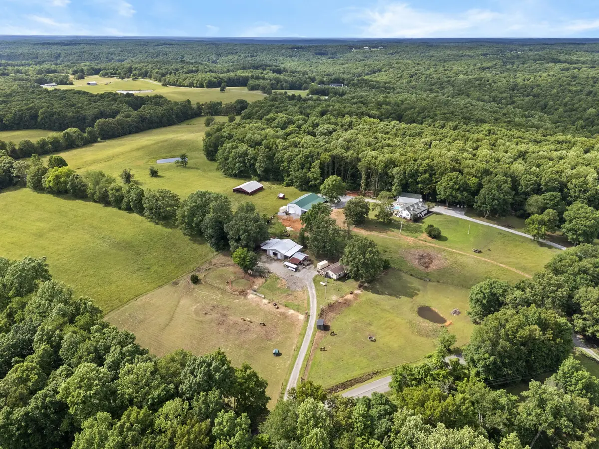 1126 Cedar Creek Rd, Vanleer, TN 37181 - #1