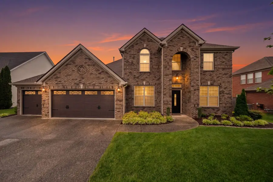 1027 Brixworth Dr, Thompsons Station, TN 37179 - #2