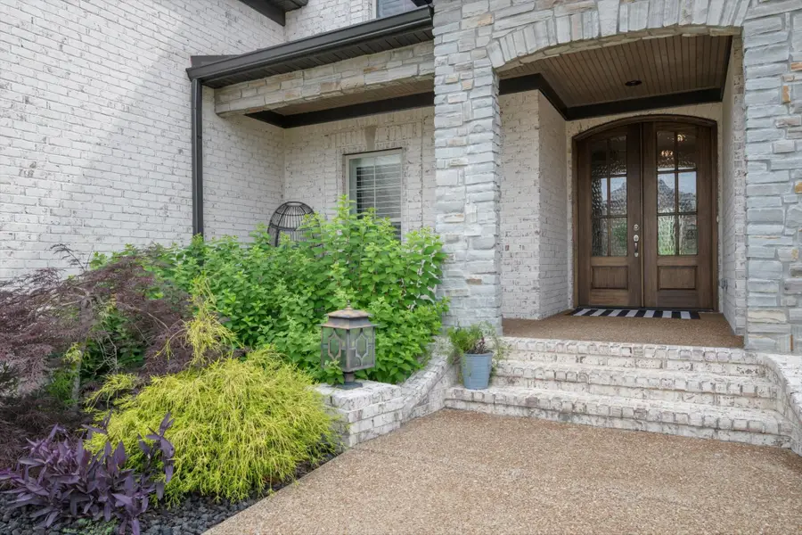 2902 Carisbrooke Dr, Mount Juliet, TN 37122 - #3