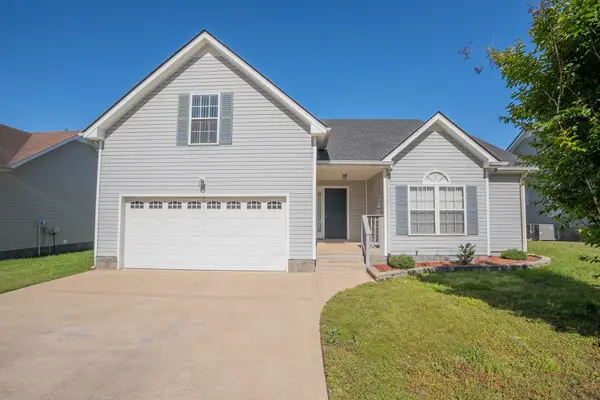 3736 Kendra Ct N, Clarksville, TN 37040