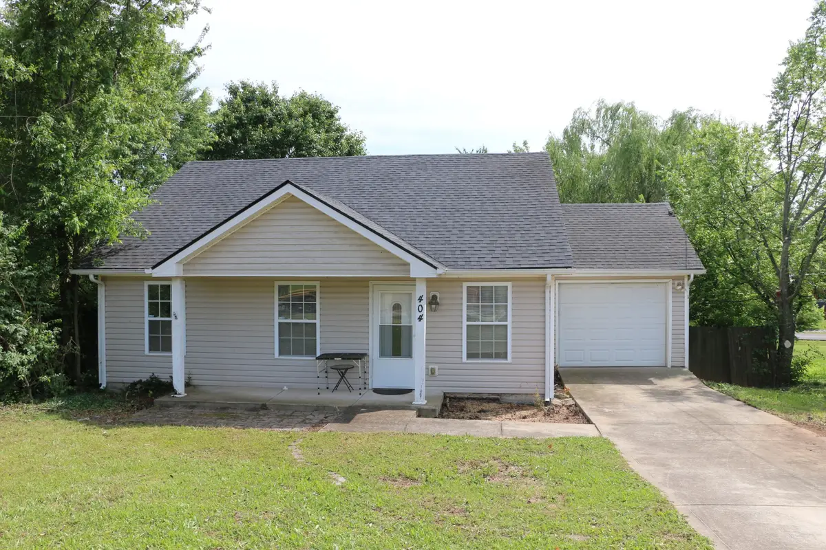 404 Faulkner Dr, Clarksville, TN 37042 - #1