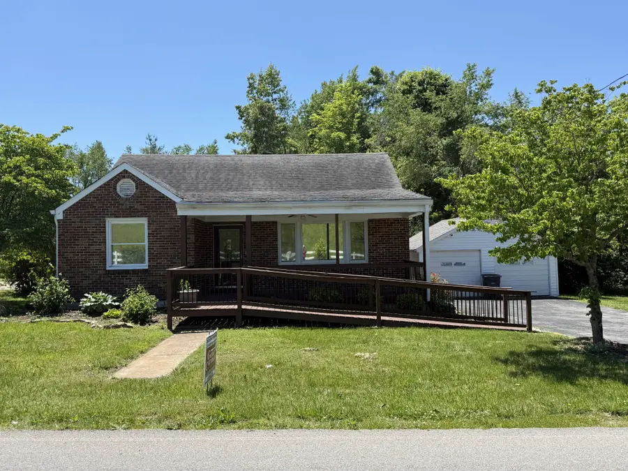 583 Brattontown Cir, Lafayette, TN 37083 - #2