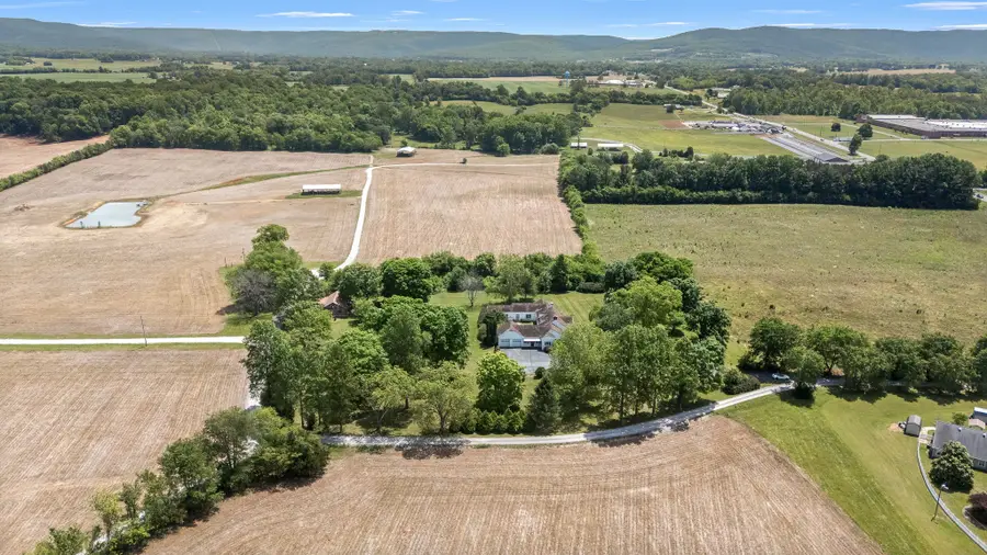 162 Grizzell Ln, Winchester, TN 37398 - #3