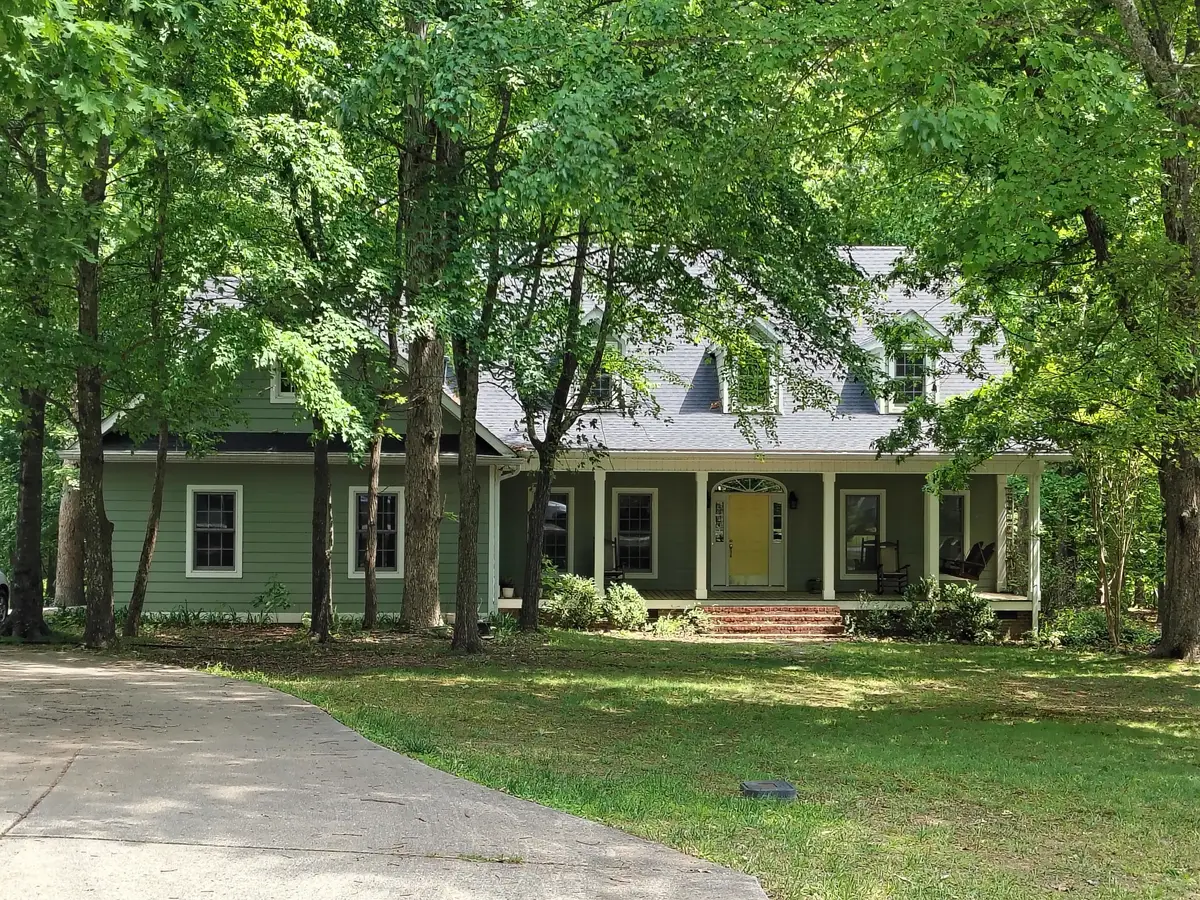63 Girault Jones Dr, Sewanee, TN 37375 - #1