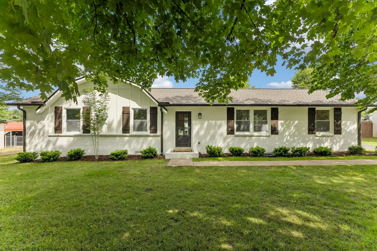 4006 Westwood Dr, Columbia, TN 38401 - #1