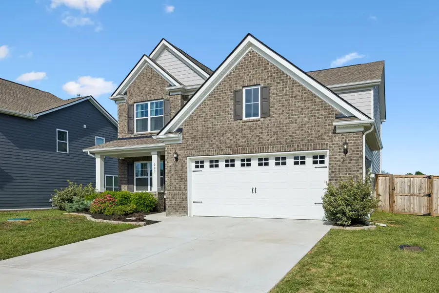 203 Goldfinch Rd, Mount Juliet, TN 37122 - #2