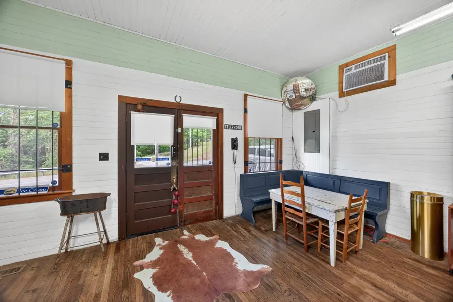 11710 Nashville Hwy, Baxter, TN 38544 - #3