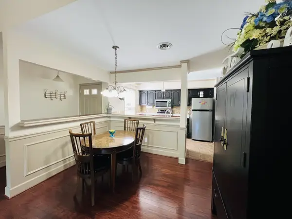 207 Village Cir W #207, Dickson, TN 37055