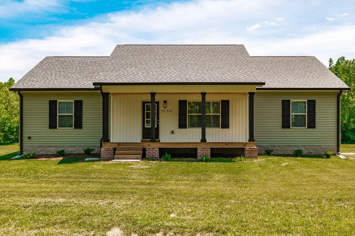 1238 Trammel Creek Rd, Westmoreland, TN 37186 - #1