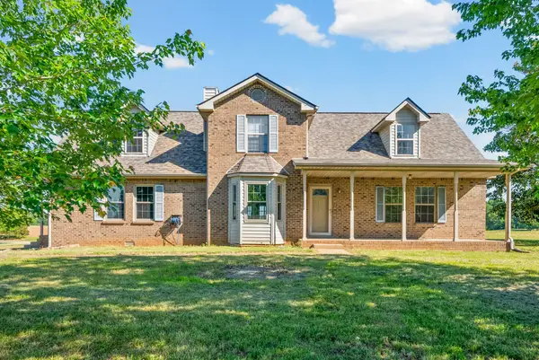 3897 Sadlersville Rd, Adams, TN 37010