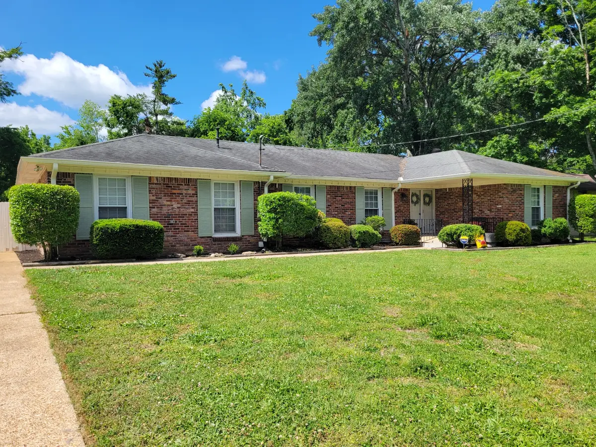 7465 Harrow Dr, Nashville, TN 37221 - #1